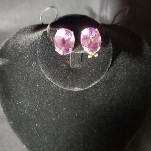 Amethyst-look stud earrings